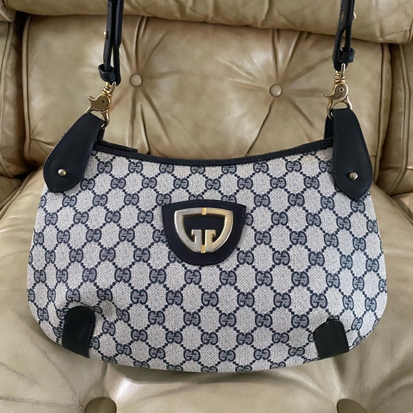 Vintage Gucci GG Bag with Custom Guitar strap - Picture 2 of 13